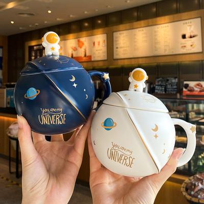 Kreativer Planet-Becher, personalisierte Keramiktasse, Kaffeetasse, Milchbecher, großes Fassungsvermögen, Astronauten-Wasserbecher