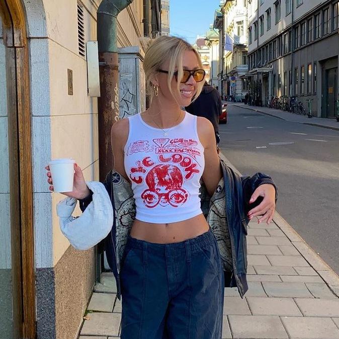 

2023 женские летние без рукавов с портретным принтом, короткие повседневные, с круглым вырезом, приталенные, I-образные