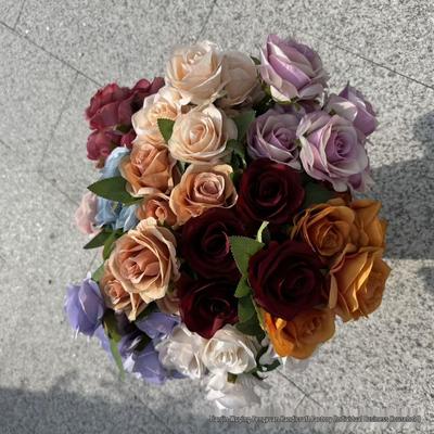 Seven-Head Rose Artificial Flower Bouquet for Decoration and Weddings