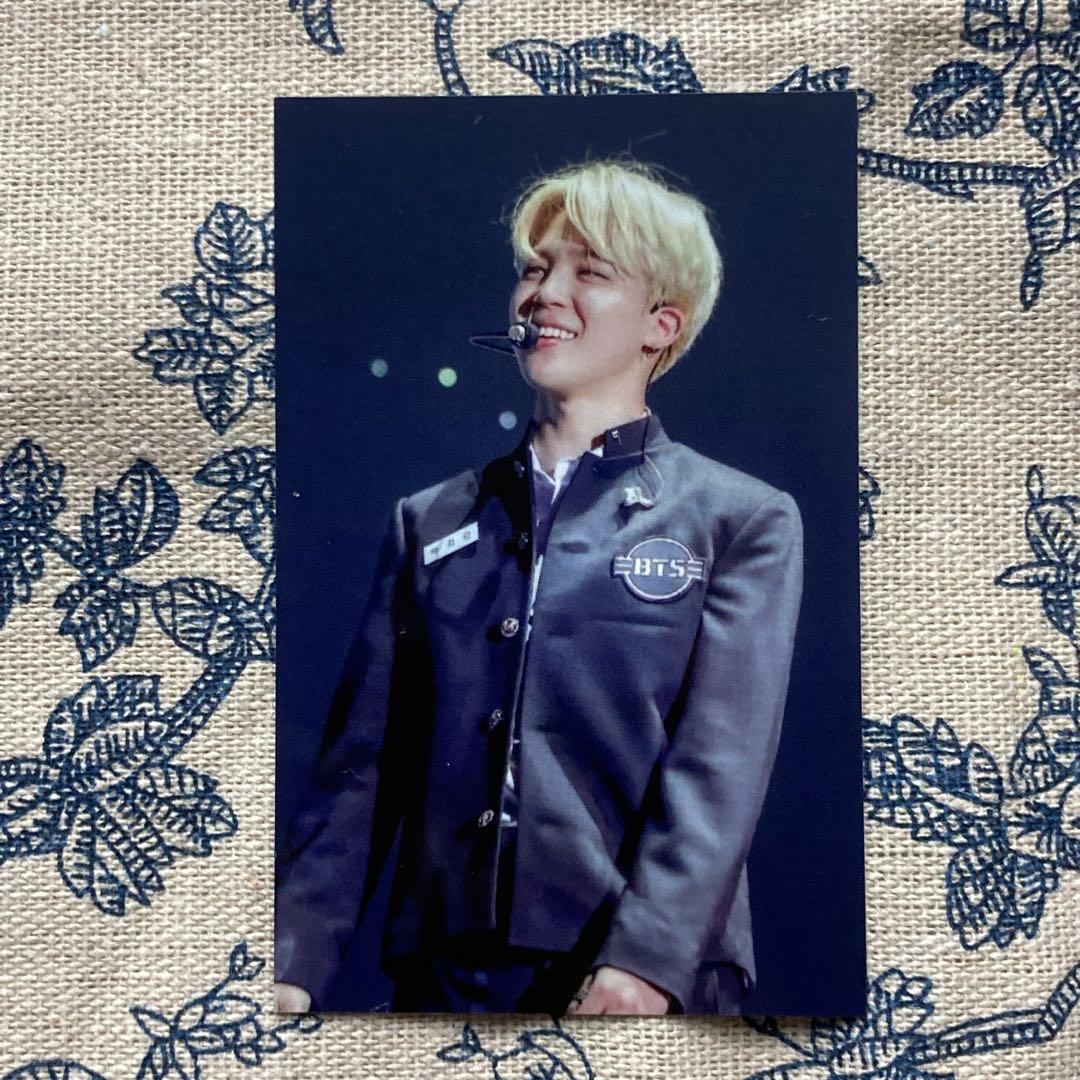 

[Б/У] BTS Jimin Venue Limited DVD случайный бонус за предварительный заказ коллекционной карточки