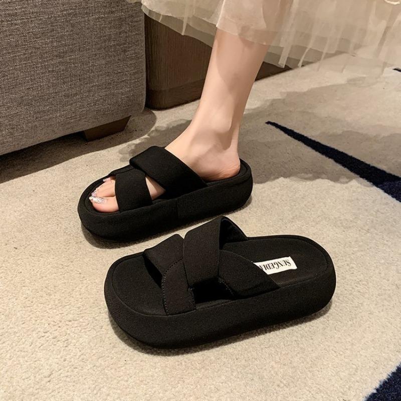 Thick-soled Shoes Women's Shoes Sandals New Summer Style Beach Flip-flops