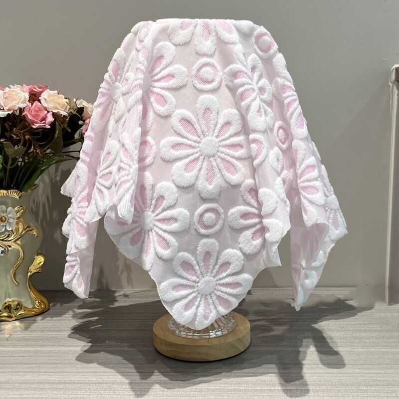 

Антипирсинг Спальня Маленькое Квадратное Полотенце Декоративное Покрытие Прикроватная Тумбочка Velvet pink flower Small square 60*60cm