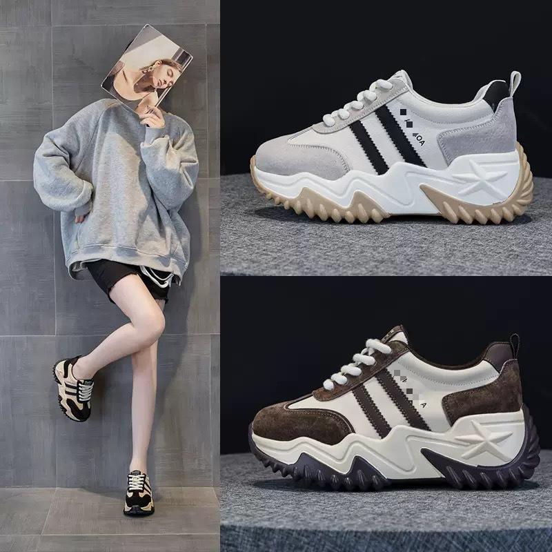 Dad Shoes Girl 2025 Autumn and Winter New Velvet Soft Leather Internet Celebrity Explosion Thick Sole Small Casual Sports Forrest Gump Shoes