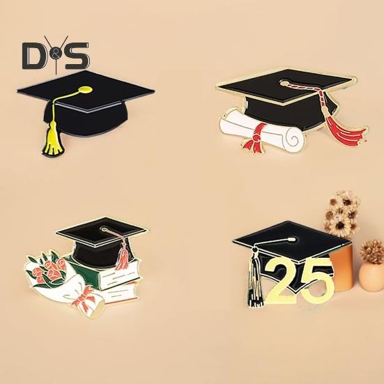 Brož ze slitiny zinku s designem promoční čepice Vynikající proces smaltování Olejové kapky Kloboukový doplněk Brož Ozdoba na tašku