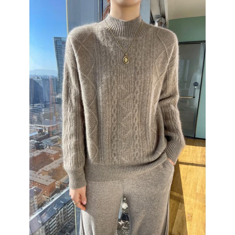 Thickened Half-high Neck Twisted Flower Sweater for Women In Autumn and Winter New Fashionable and Versatile Cashmere Knitted Base Shirt Top