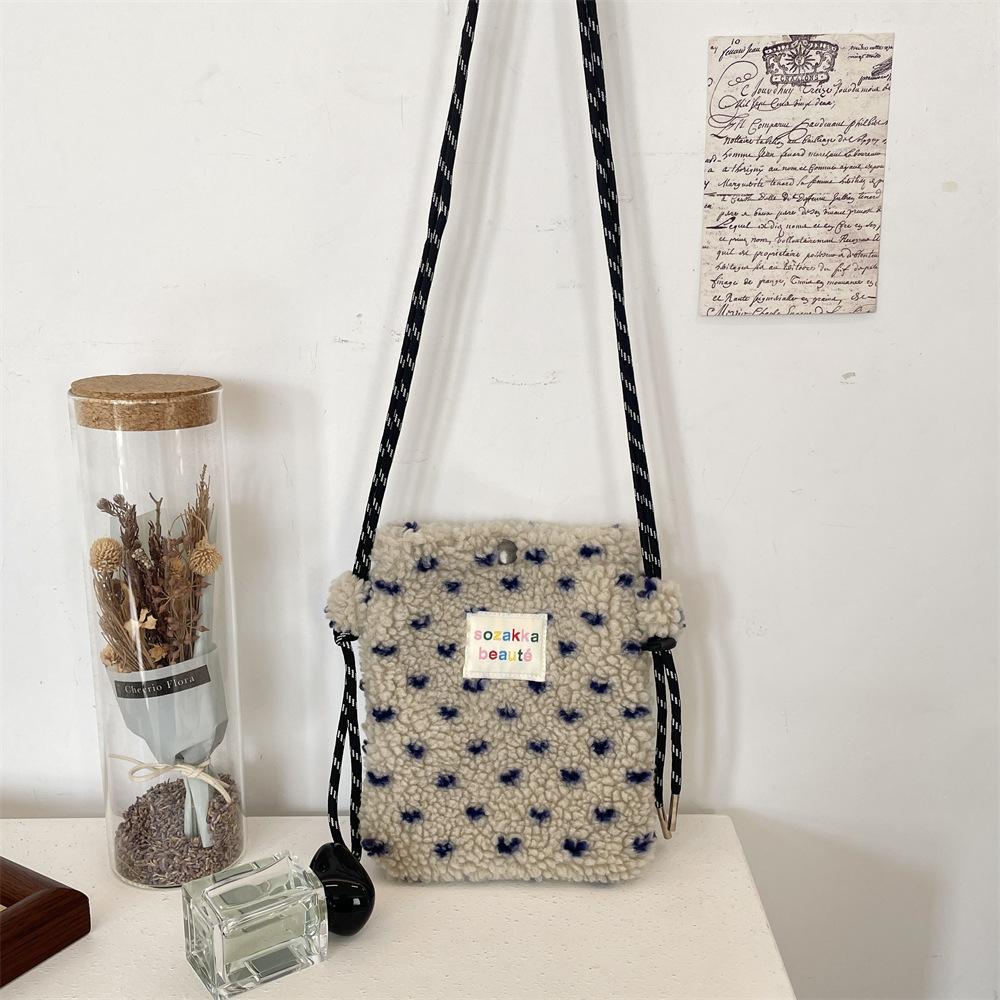 Soft Messenger Bag Plush Flower Commuter Leisure Bag Shopping Underarm Mobile Phone Bag Shoulder Bag