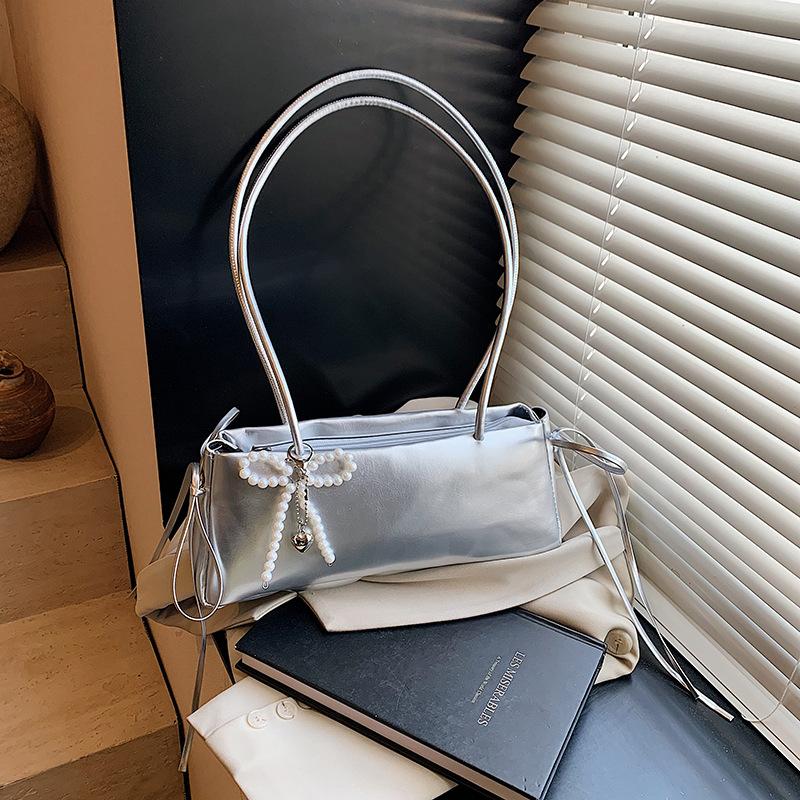 Stylish Simple Bag Women's New Trendy Versatile Commuter Shoulder Bag Casual Bow Underarm Bag