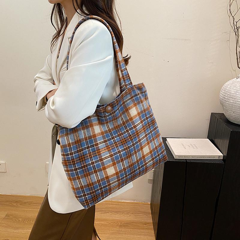 Trendy Korean Style Blue Brown Red Shoulder Tote Bag For Women With Unique Design