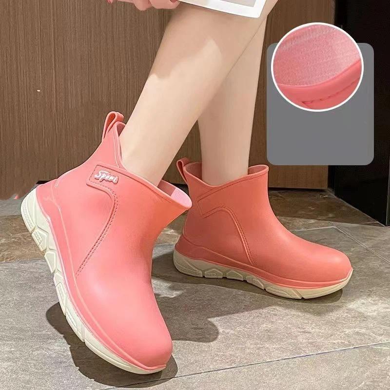 Ladies' Fashionable Low Cut Anti Slip Rain Boots And Rubber Shoes