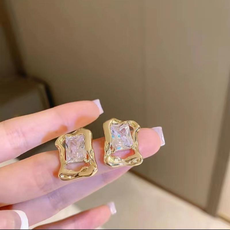 Nischen Literarische Kristallstecker: Elegant, High-End und Light-Luxury-Design für Frauen