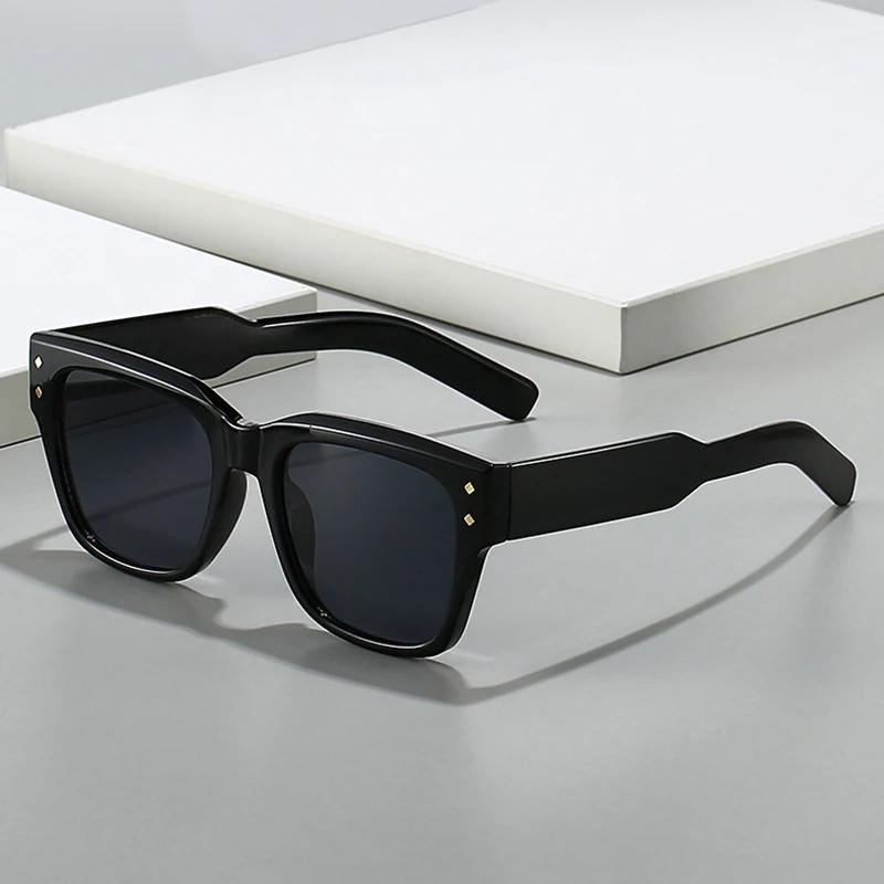  Vintage Rivets Square Men Sunglasses Fashion Amber Gradient Shades UV400 Women Outdoor Sun Glasses