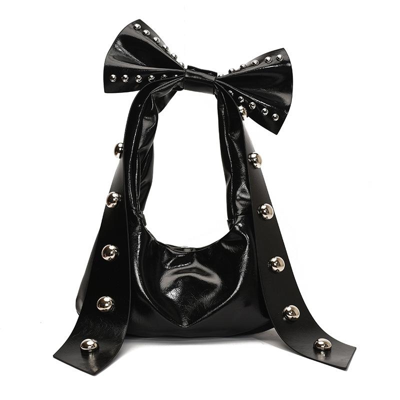 Fashion Spice Girl Trend Rivet Locomotive Bag Sweet Cool Niche Design Bow Personalized Shoulder Bag