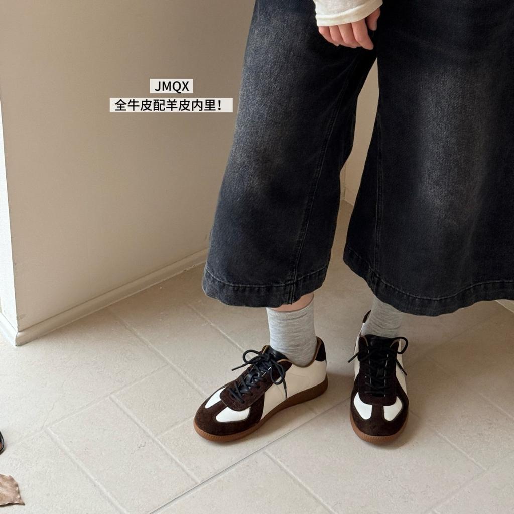 Flat Bottom Non-slip Versatile Moral Training Shoes Women's 2025 New Women's Shoes Children's Popular Soft Sole Light Leisure Not Tired Feet