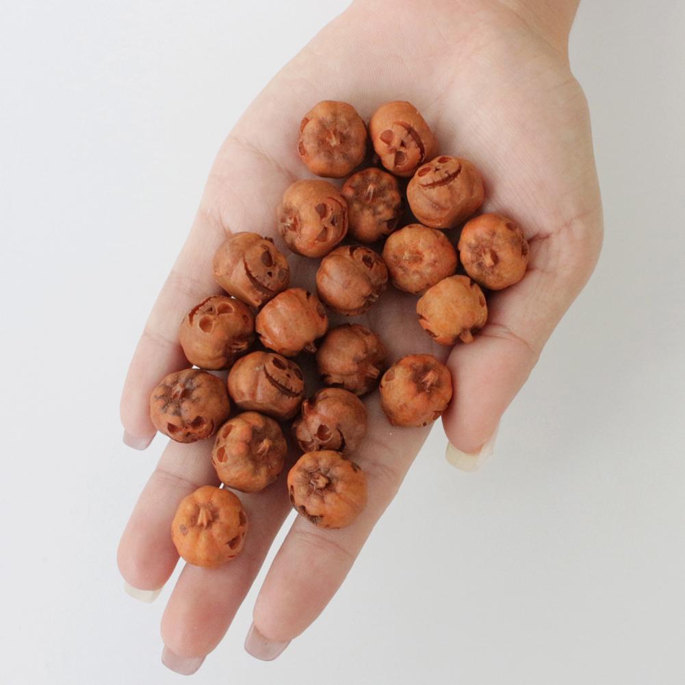 20Pcs 1.7*1.6cm Halloween Mini Pumpkin Figurine Miniature Smiling Face Statue Resin Pumpkin Sculpture Home Office Desktop Decor