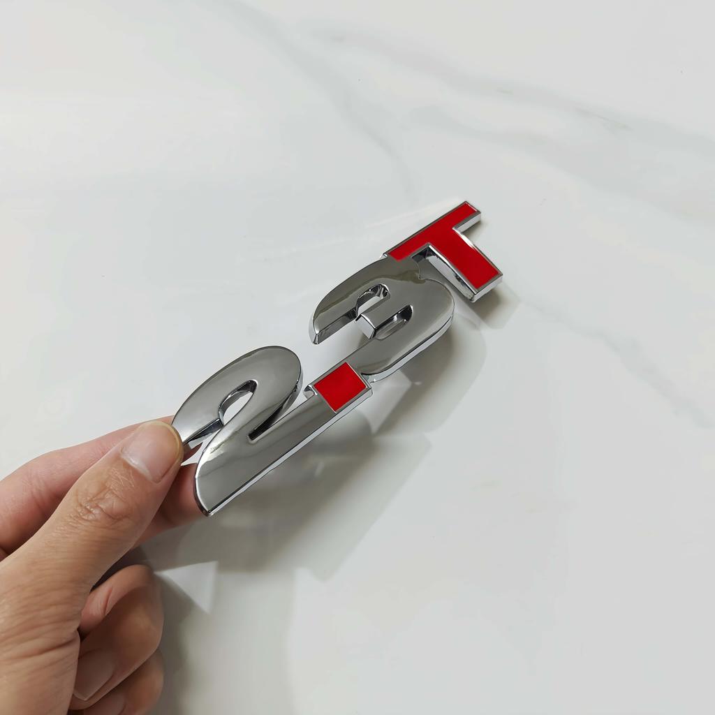 Autocollant Insigne Métallique 3D Badge 2.3T Cylindrée Emblème d'Aile Arrière pour GT Shelby
