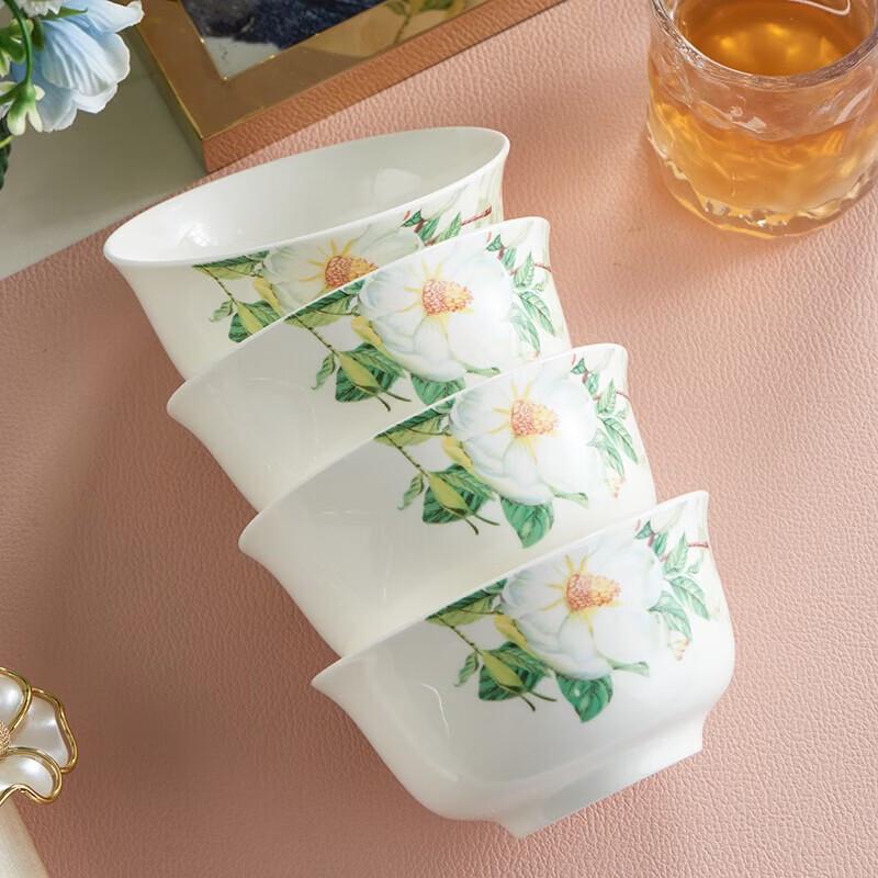 Northern Scenery Bone China 8-Piece Kapok Flower Dinnerware Set