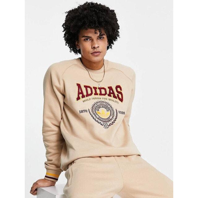 

Бежевая толстовка с крупным логотипом adidas Originals Preppy Varsity