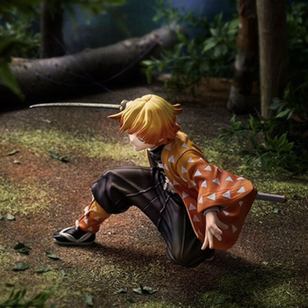 [USED] Aniplex Demon Slayer: Kimetsu no Yaiba Zenitsu Agatsuma 1/8 Scale Figure