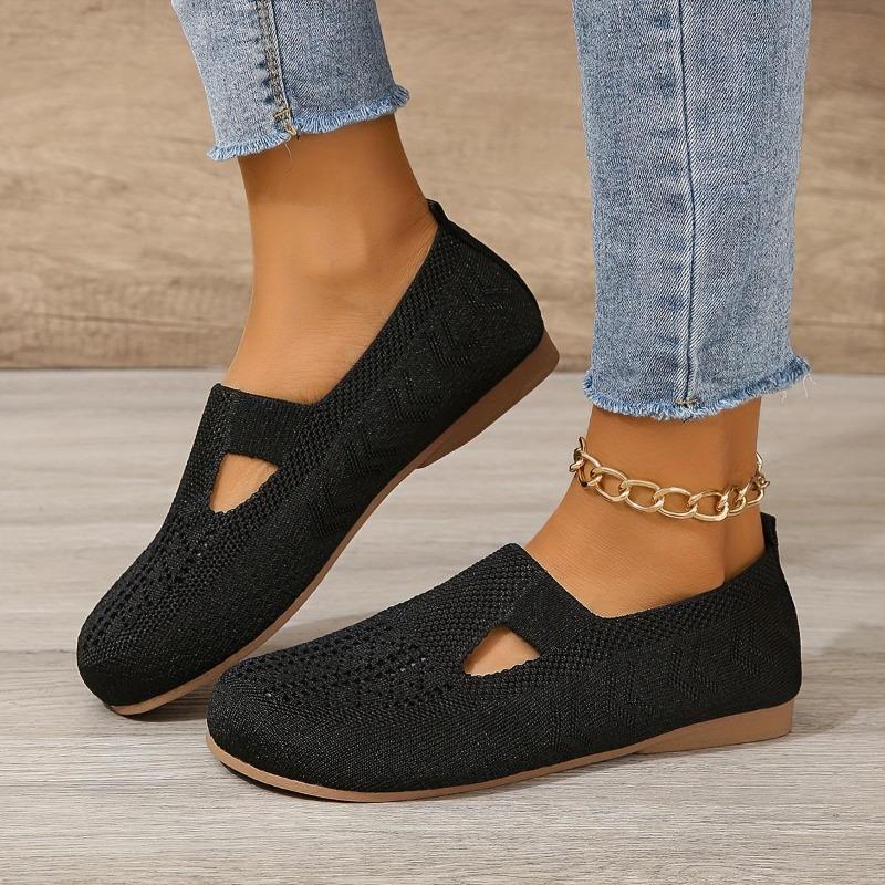 Women Stylish Soft Knitted Flat Shoes Round Toe Hollow Out Design Breathable Lightweight Comfortable Slip on Walking Shoes