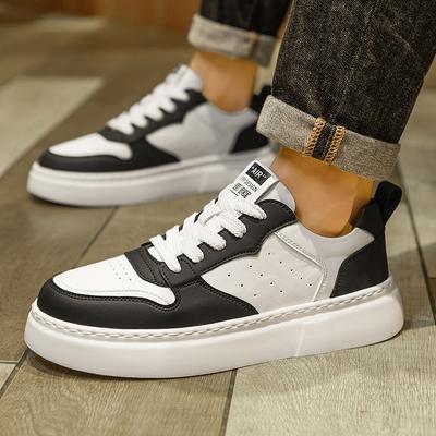 Încălțăminte pentru bărbați – Adidaşi
