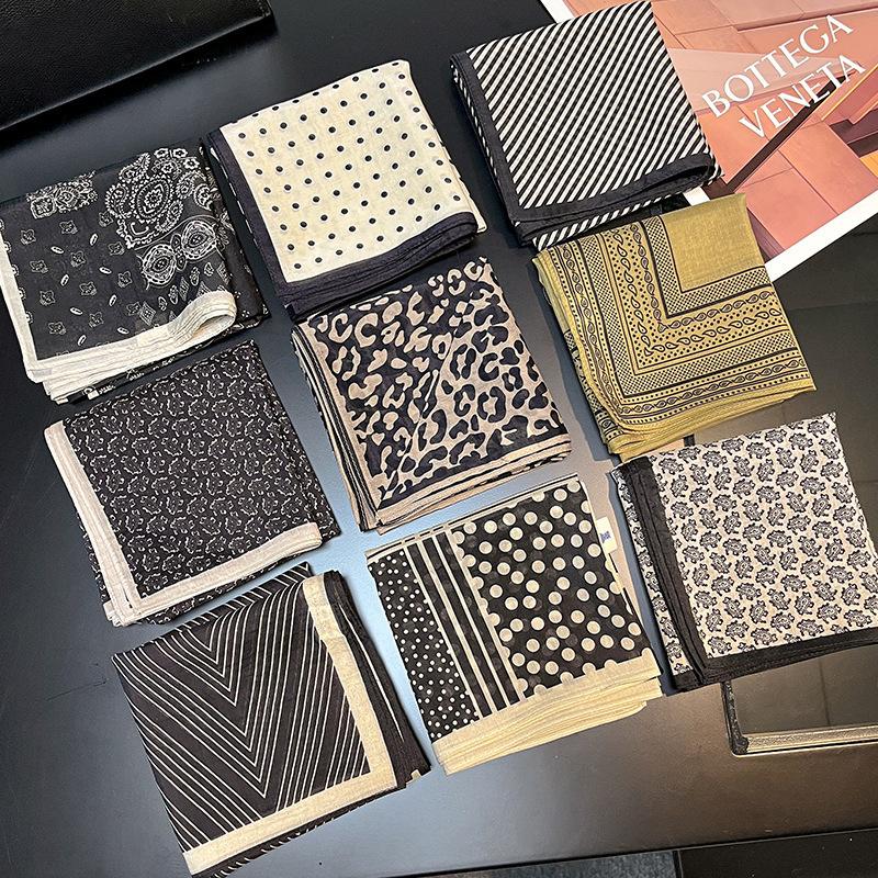 30% Silk 70% cotton Scarf Bandana Women Square Scarves Wrap Kerchief Fashion dot Headband Leopard Hijab Shawls Bandana Foulard