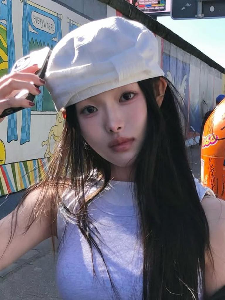 Poejidam Ruban Nouvelle Margot Hat In White