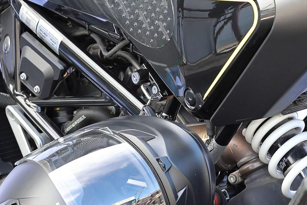 Kijima Bike Parts Helmschloss Stahl Schwarz Finish Svartpilen/Bitpilen HQ-05001