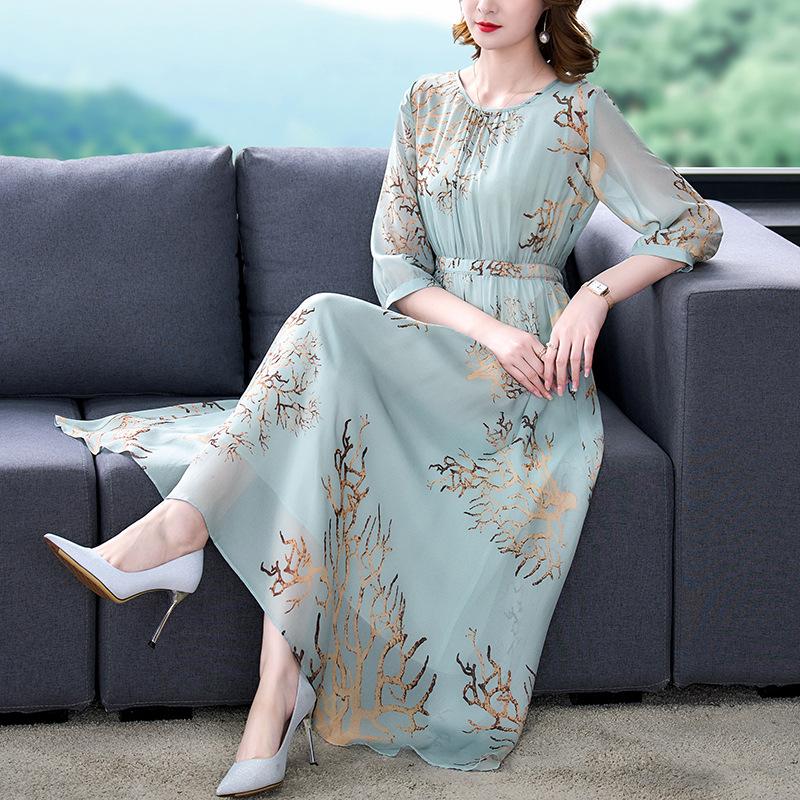 New Summer Silk Dress with Gentle Waist-hugging French Mulberry Silk Floral Skirt Feel Temperament Long Skirt