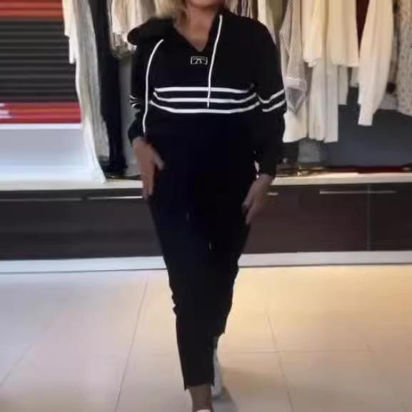 

Women s White Hooded Sweatshirt with Green Stripes & Green Slim Fit Joggers Set, Casual Sportswear Outfit XXXL чорний