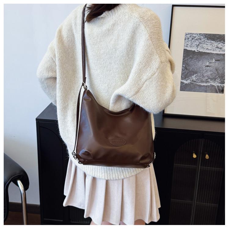 Korean Style Large Capacity Women's Tote Bag - 2024 Summer Trend, Versatile Chain Strap, Shoulder and Crossbody Option