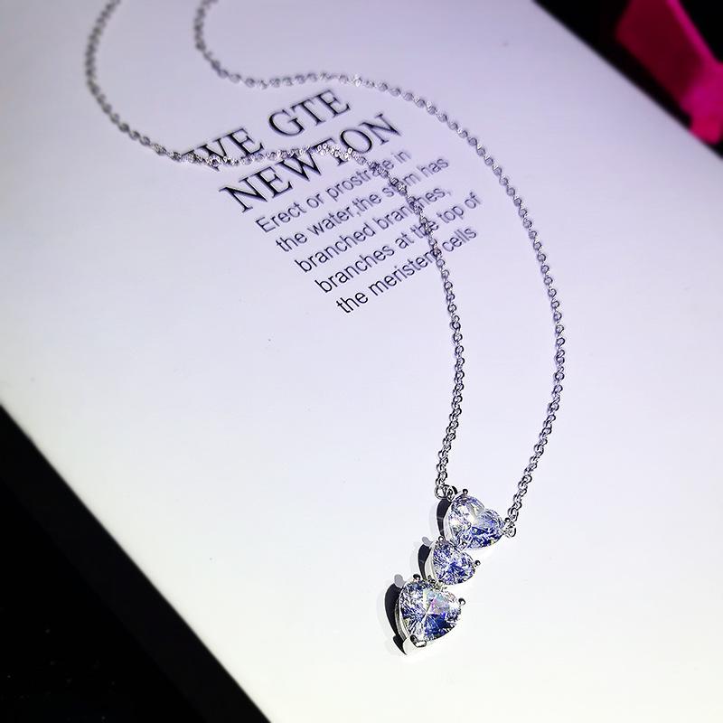 Love Water Drop Zircon Short Necklace for Women  Gold Plated Fashion Necklace for Women  European and American Quality