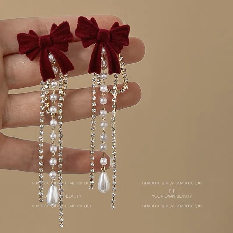 

Червоні оксамитові сережки з ретро-квітковим принтом з перловою підвіскою та розкішним бантом для нареченої та весільної сукні для тосту