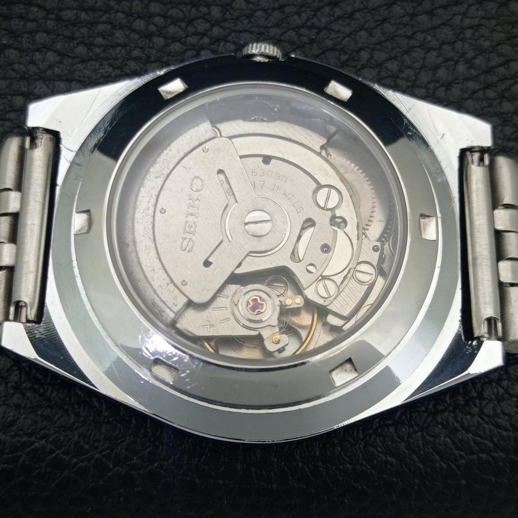 VINTAGE SEIKO 5 AUTOMATIC REFURBISHED JAPAN MENS ROMAN FIGURE WATCH a442634-1