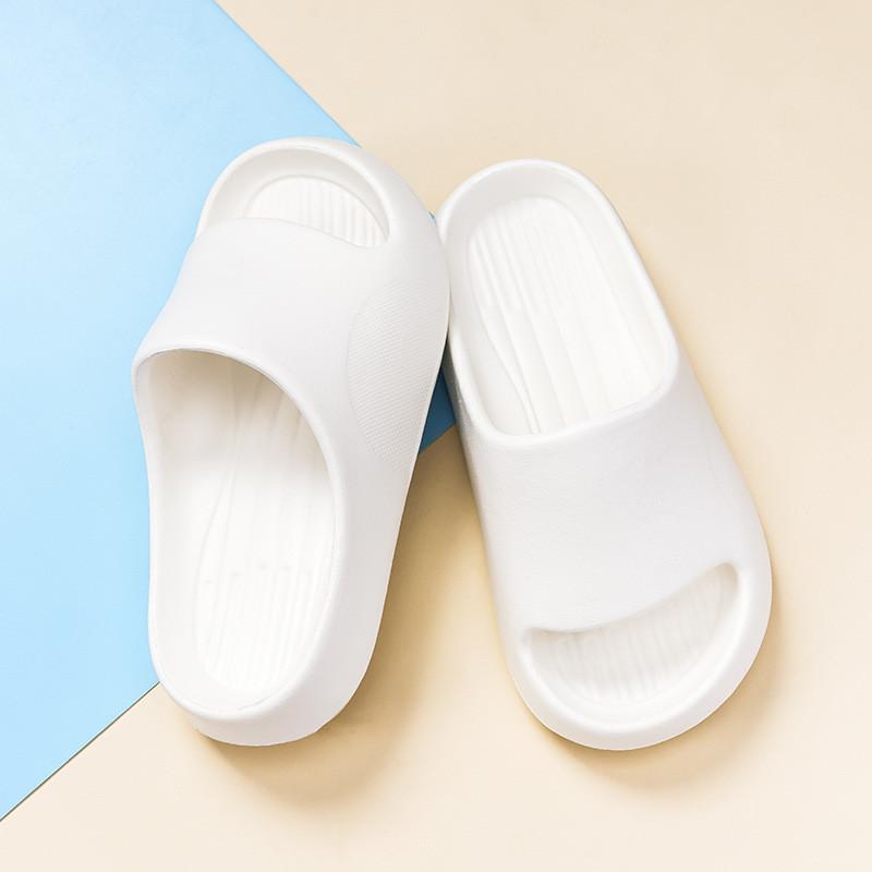 And Colorful Playful Kids Cartoon Slippers With Soft Eva Sole For Comfort