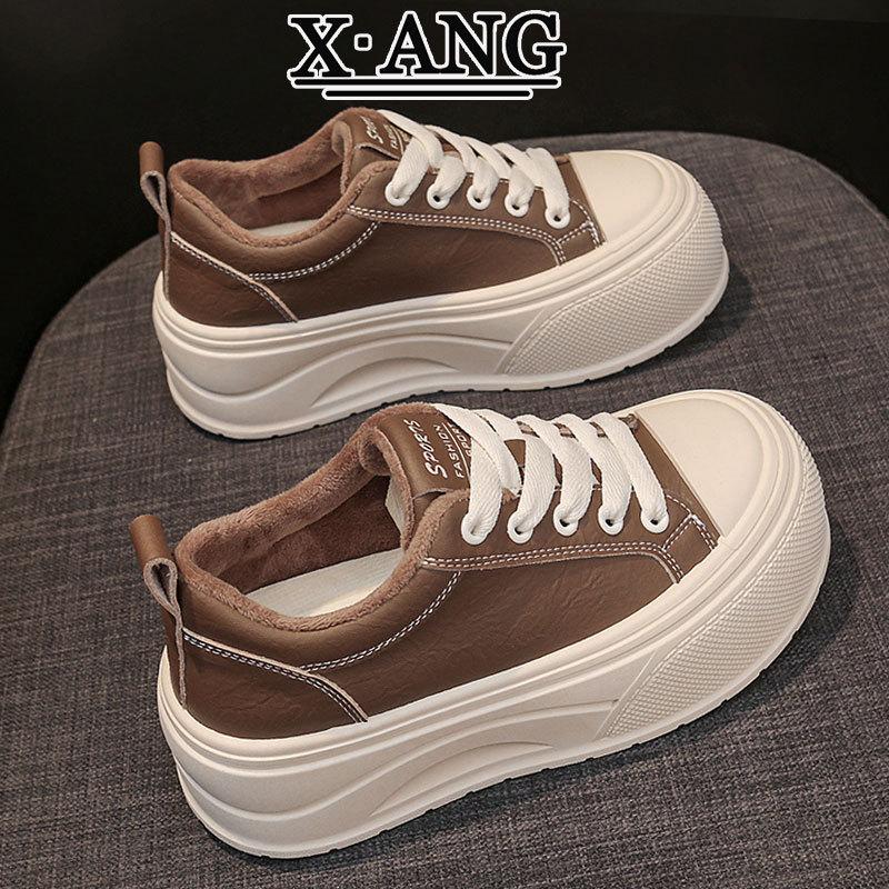 Leather Board Shoes Women's Muffin Thick-soled Heightening Little White Shoes 2025 New Autumn and Winter Velvet Casual Sports Shoes