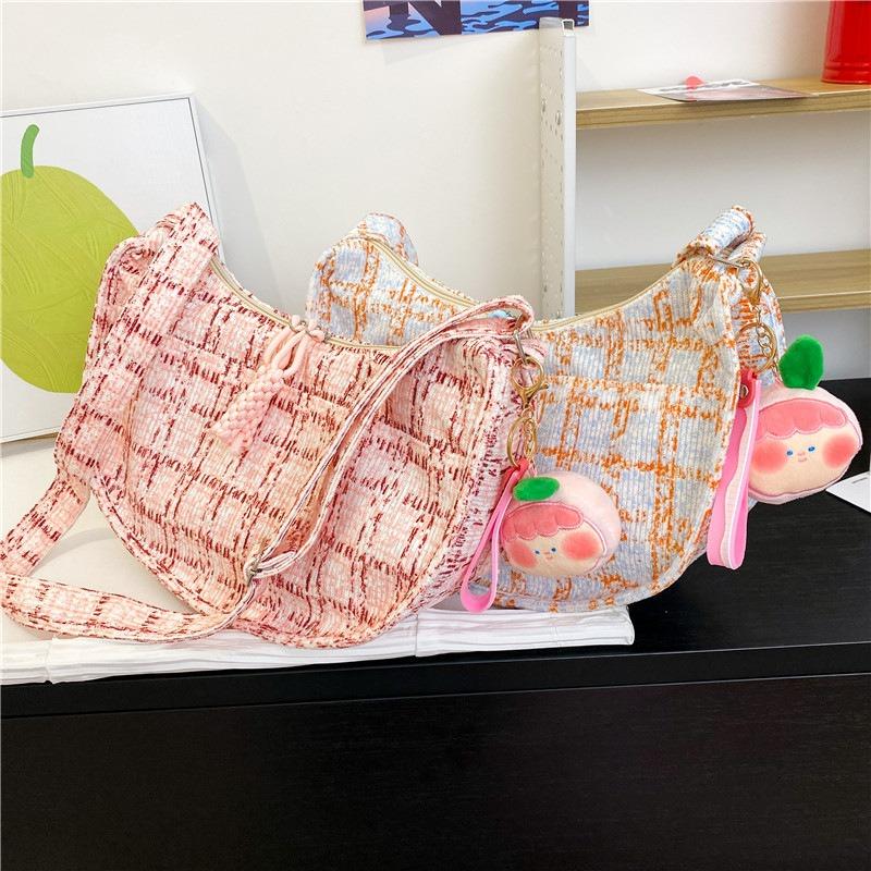 Women's bag new shoulder bag fashionable sweet messenger bag dumpling bag