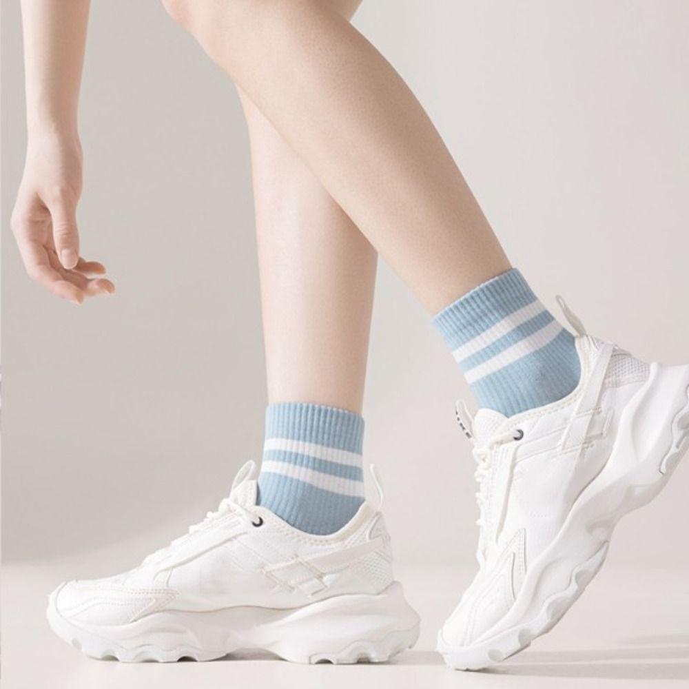 Sweat Absorbing Women's Socks Thin Sports Socks Soft Mid Tube Socks  Spring