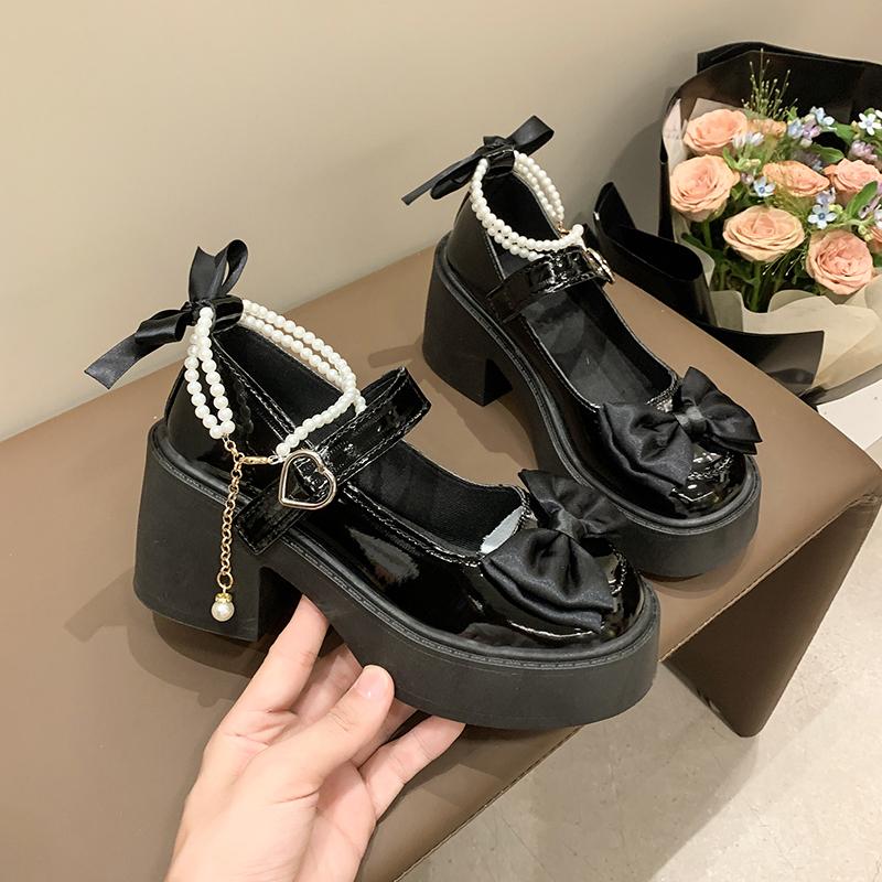Lolita Shoes Heart Buckle Women Sweet Bow Pearl Chain Mary Janes Shoes Woman PU Leather Thick Bottom Party Pumps Mujer Zapatos