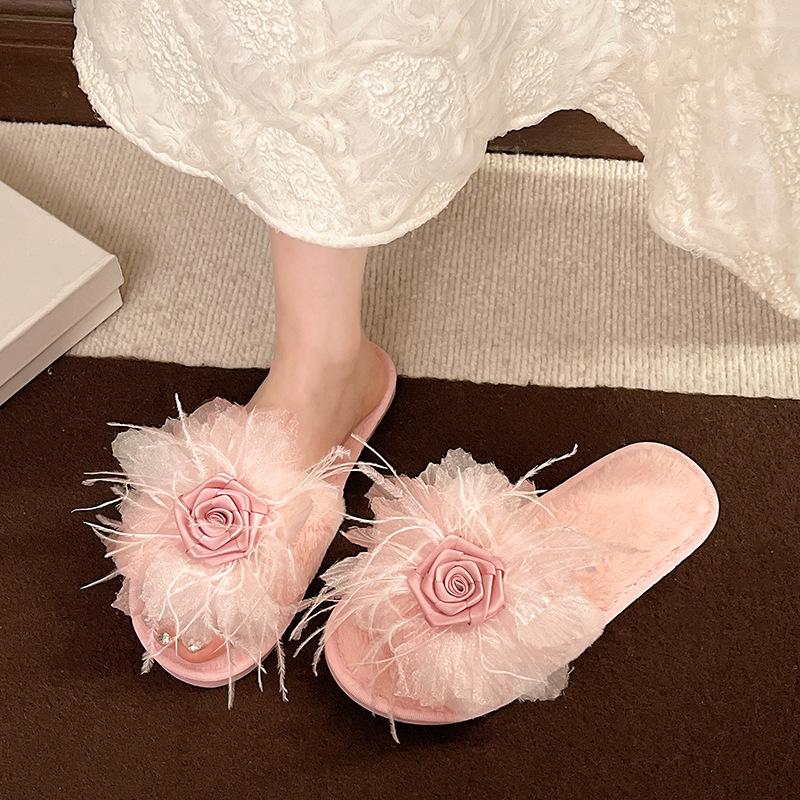 

Fashion Fairy Style Plush Shoes Women s 2025 Autumn Winter Fashion Flower Warm Slippers Comfortable Short Plush Slides Pink Red Khaki 36-37 розовый