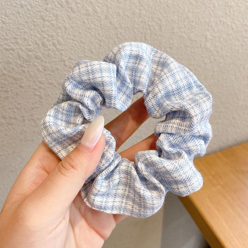 Korean Style Spring/Summer Floral Intestine Hair Scrunchie for Women – Elegant Ponytail Tie and Mori Girl Accessory.