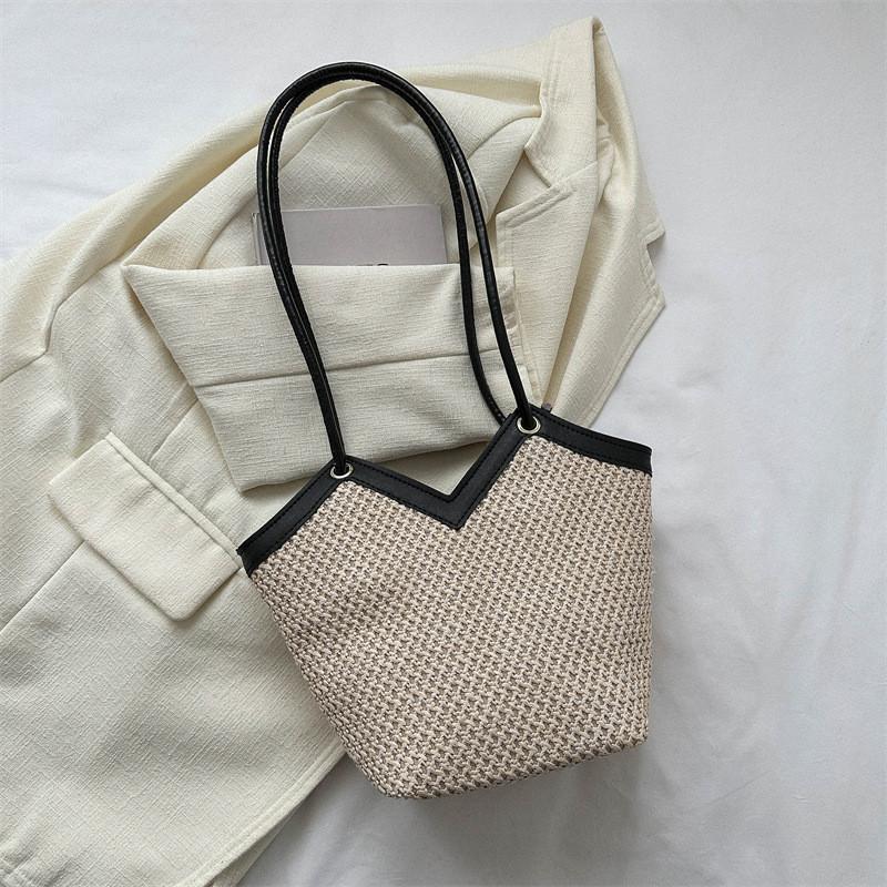 Trendy Casual Bucket Bag For Women With Spacious Interior And Stylish Colors