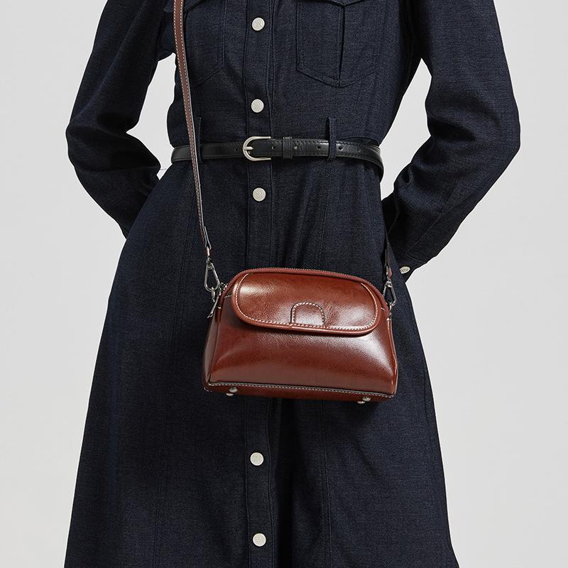 Genuine Leather Crossbody Mobile Phone Small Bag, Fashionable and High-end, Versatile Commuting Single-shoulder Bag