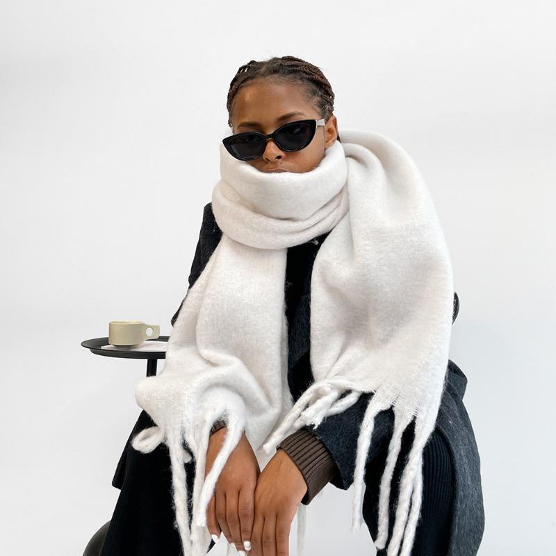 Light blue seahorse hair scarf women's winter new versatile high-end color scarf multi-colored shawl