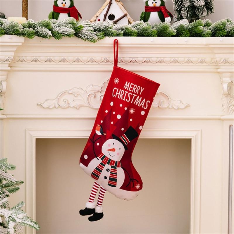 Stylish Christmas Stockings with Plush Texture for Seasonal Fireplaces Hangings Checkered Holiday Decors