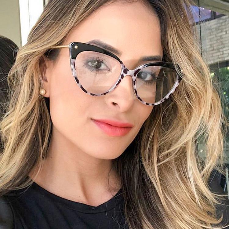 2022 Cat-Eye Rivet Flat Glasses: New TR90 Anti-Blue Light Street Style Frames