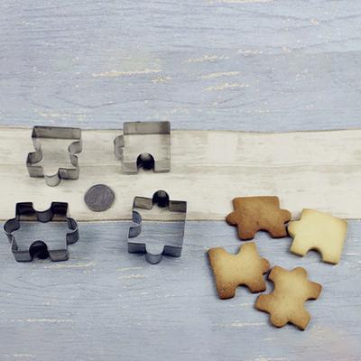4 Pezzi/Set Forma Puzzle Acciaio Inossidabile Stampo per Biscotti Tagliabiscotti Torta Fai da Te