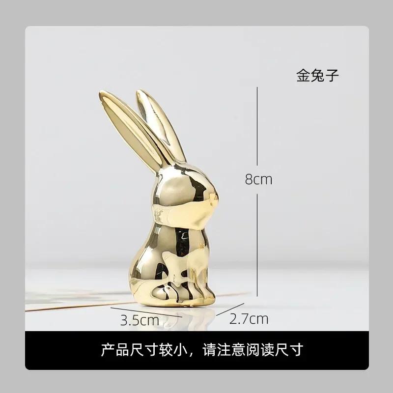 MOONBIFFY Small Gold Electroplate Ceramic Animal Figurines Swan Alpaca Dog Cat Rabbit Fox Deer Porcelain Home Desk Decoration