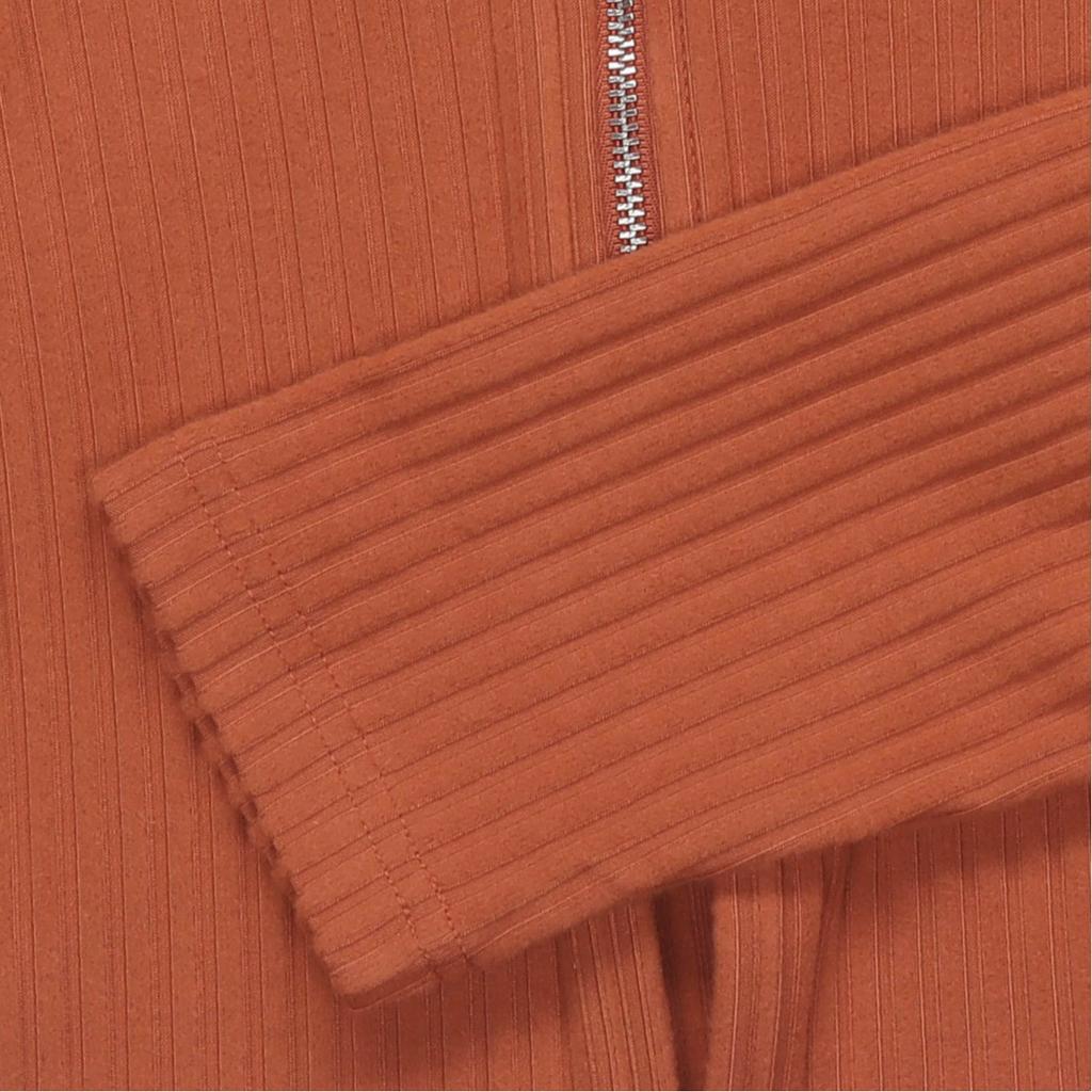 Nike Abbigliamento sportivo Maglione a maniche lunghe a costine con zip e scollo a V Chill Knit Slim Fit da donna Top Rosso Alba FN3683-825