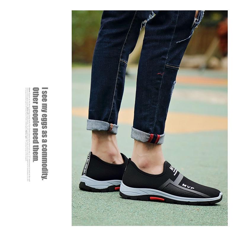 Versatile Men's Fashion Slip-on Cloth Shoes: Comfortable Low-top Casual Walking Shoes