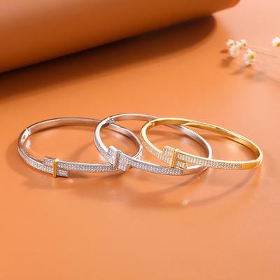 Ladies with a High-end Feel, Open Mouth Pure Copper Bracelet, Exquisite Vacuum Jewelry